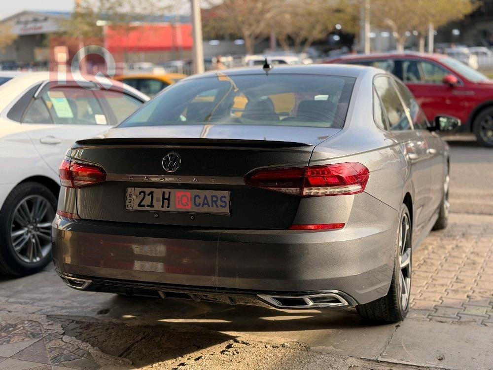 فولكسفاغن باسات